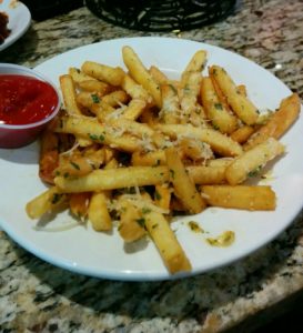 Buttery garlic fries